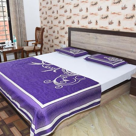 Alakhnanda Guest House Benares Buitenkant foto