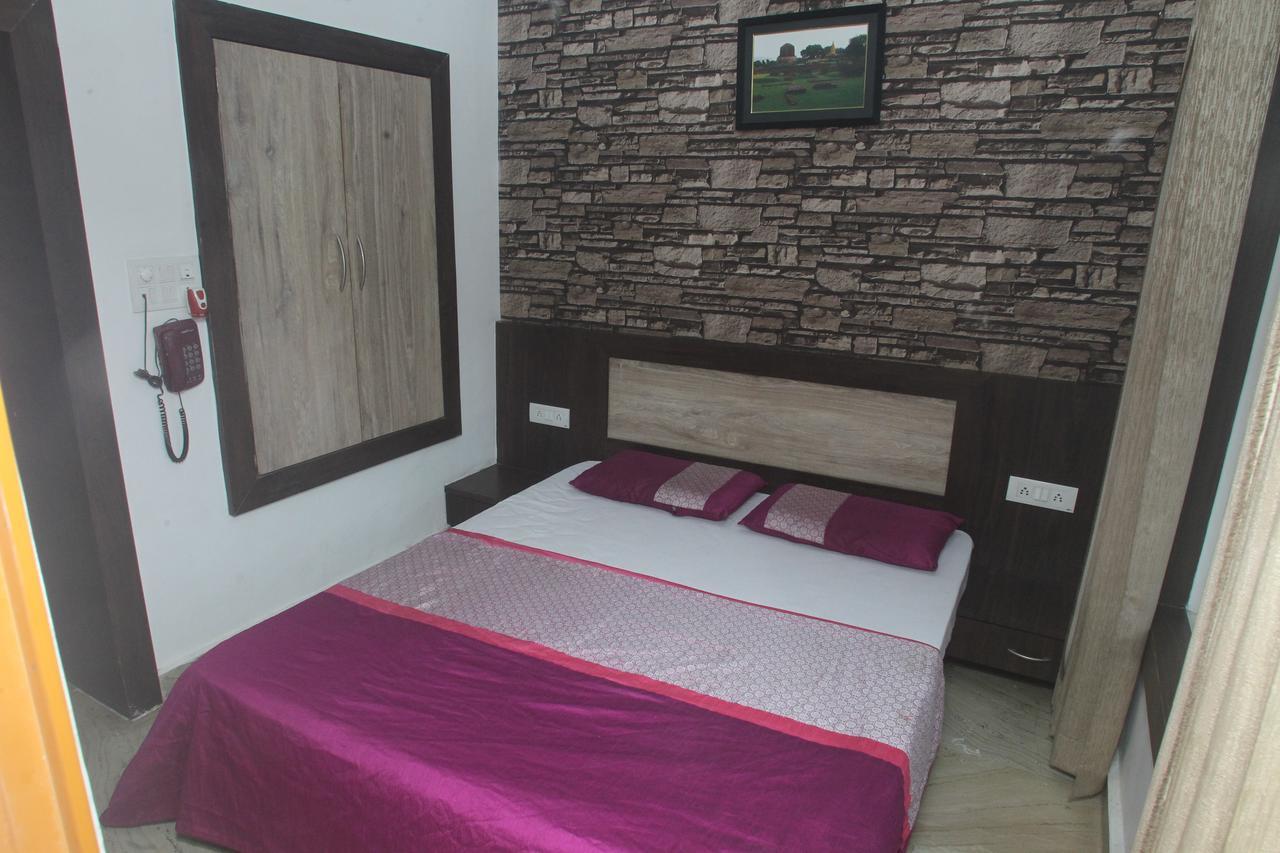 Alakhnanda Guest House Benares Buitenkant foto