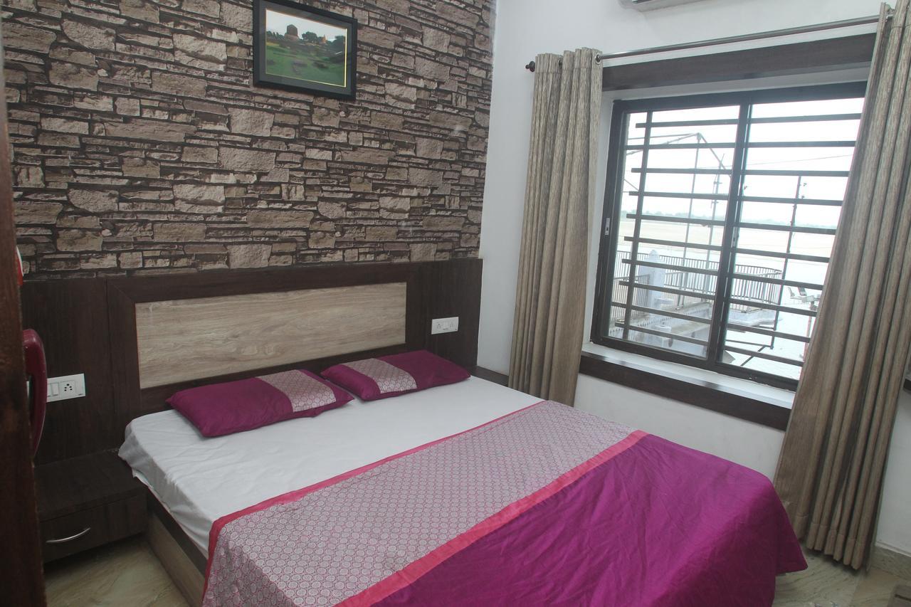 Alakhnanda Guest House Benares Buitenkant foto