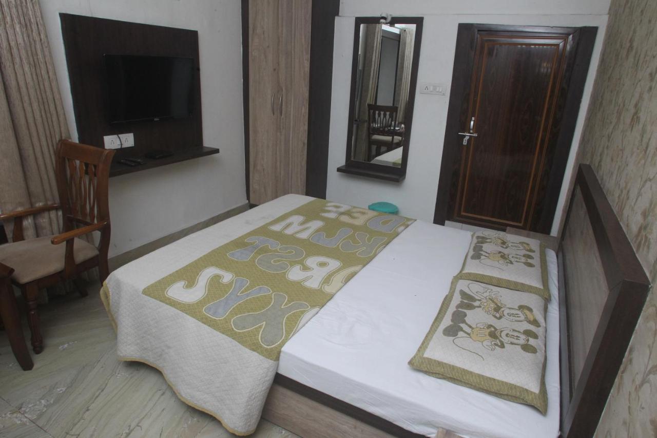 Alakhnanda Guest House Benares Buitenkant foto
